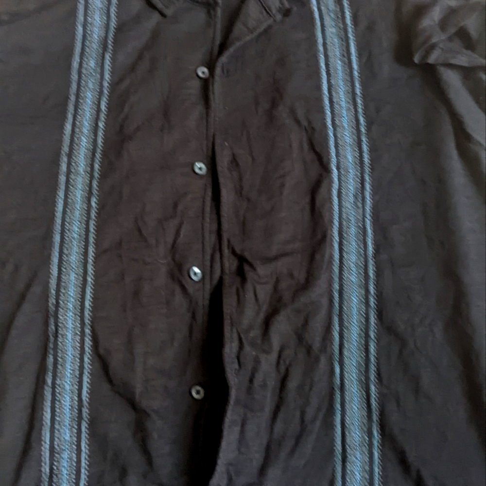 Tommy Bahama medium short sleeve button down in black